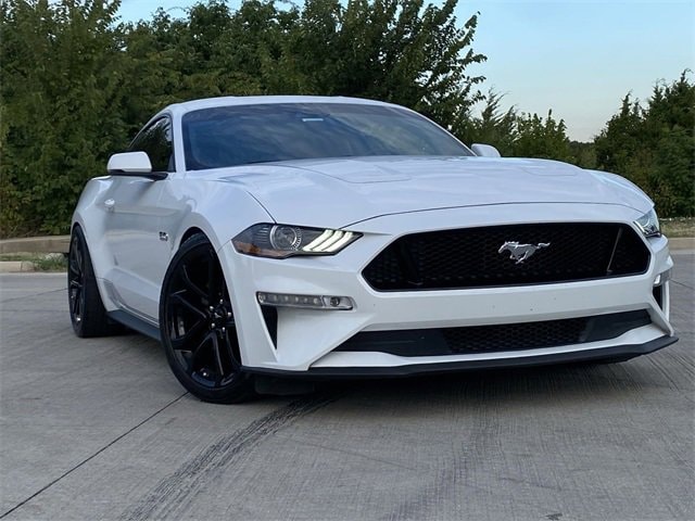 Used 2021 Ford Mustang GT Premium with VIN 1FA6P8CF9M5137280 for sale in Frisco, TX