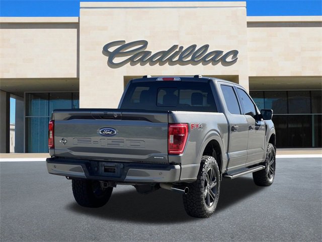 2021 Ford F-150 XLT photo 2