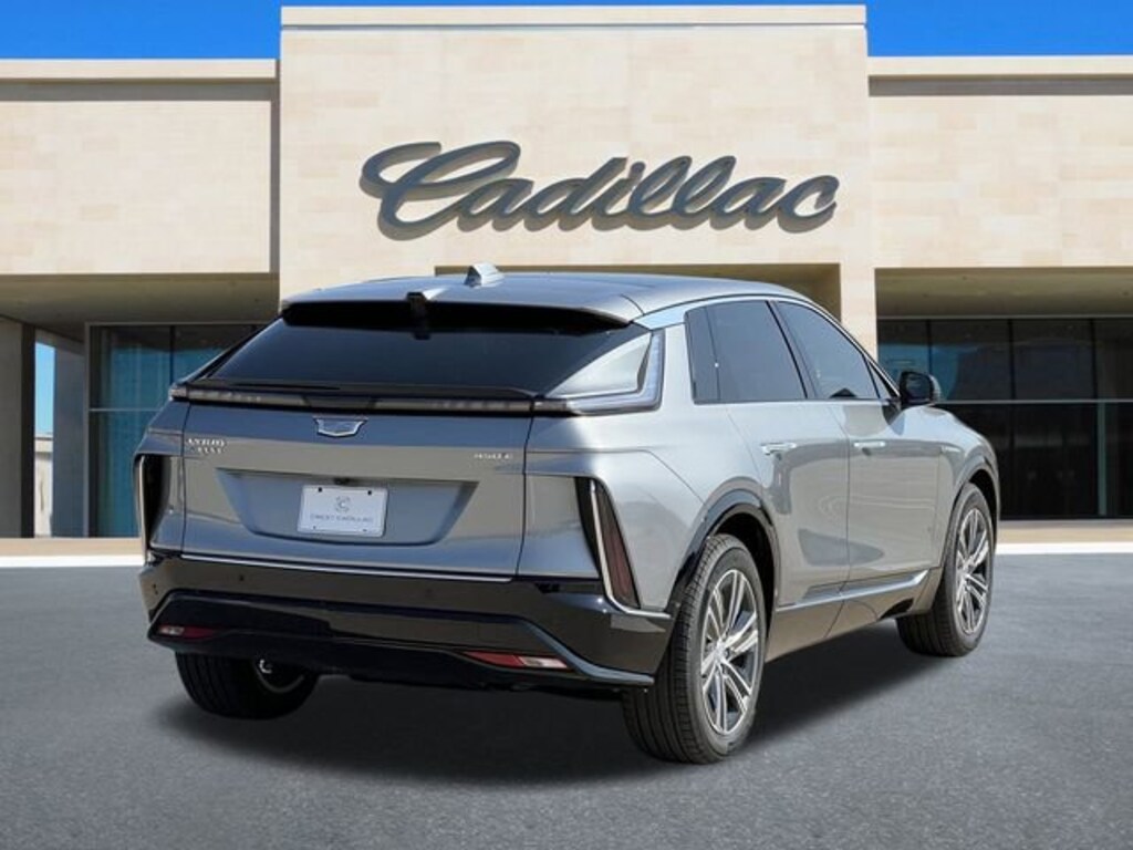 New 2026 CADILLAC LYRIQ Luxury SUV