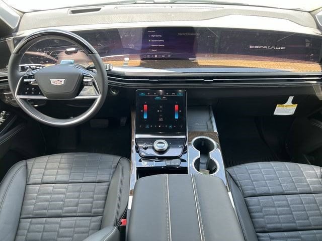 2026 Cadillac Escalade Platinum Sport - Photo 8