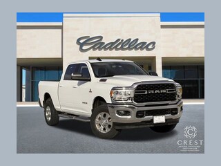 2022 Ram 2500 Big Horn Crew Cab 4x4 64 Box Truck