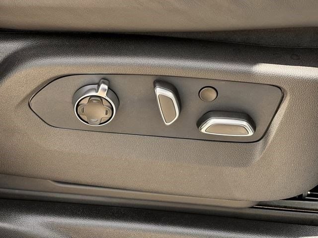 2026 Cadillac Escalade Platinum Sport - Photo 24