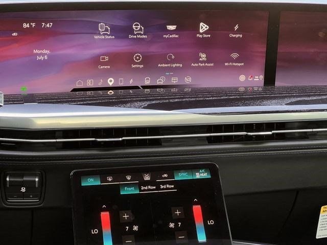 2026 Cadillac Escalade IQ Luxury - Photo 16