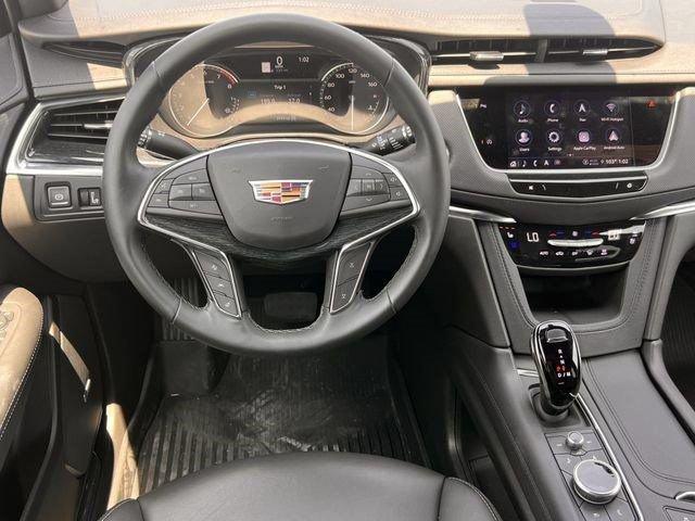 2025 Cadillac XT5 Premium Luxury - Photo 11