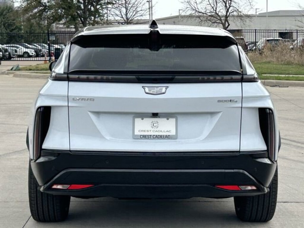 New 2026 CADILLAC LYRIQ Signature Sport SUV