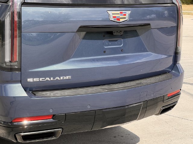 2027 Cadillac Escalade Platinum Sport - Photo 6