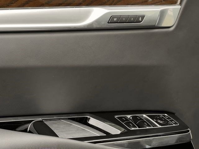 2026 Cadillac Escalade Platinum Sport - Photo 20