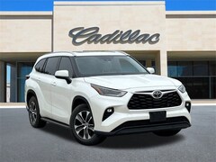 2021 Toyota Highlander XLE SUV