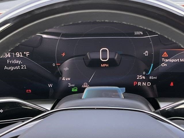 2027 Cadillac LYRIQ Luxury - Photo 14