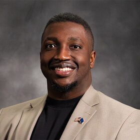 Staff member Samuel Dixon from ID_55207ffa1b3b