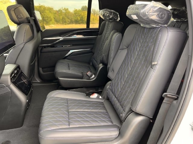 2026 Cadillac Escalade IQL Sport - Photo 24