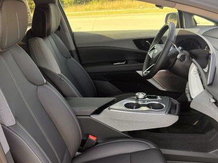 2027 Cadillac OPTIQ Luxury - Photo 20
