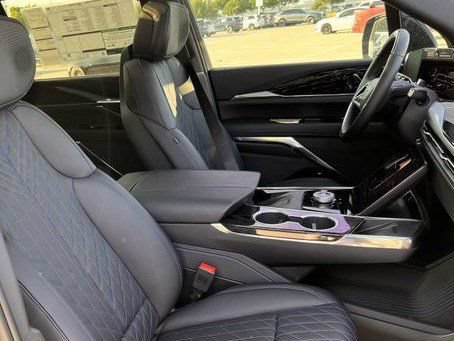2026 Cadillac Escalade IQ Luxury - Photo 23