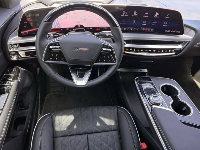 2026 Cadillac LYRIQ V Premium - Photo 12