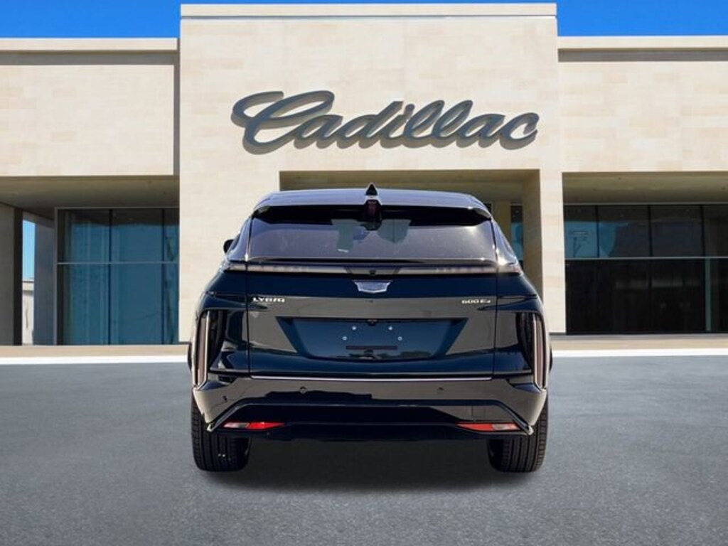 New 2026 CADILLAC LYRIQ Signature Luxury SUV