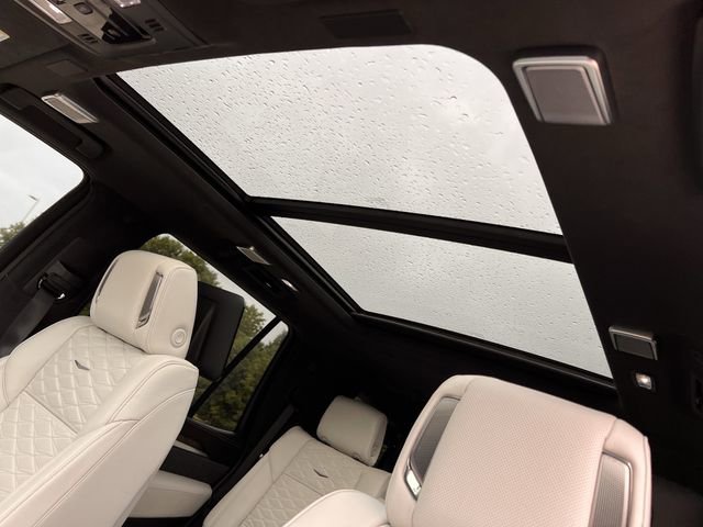 2026 Cadillac Escalade Platinum Sport - Photo 19