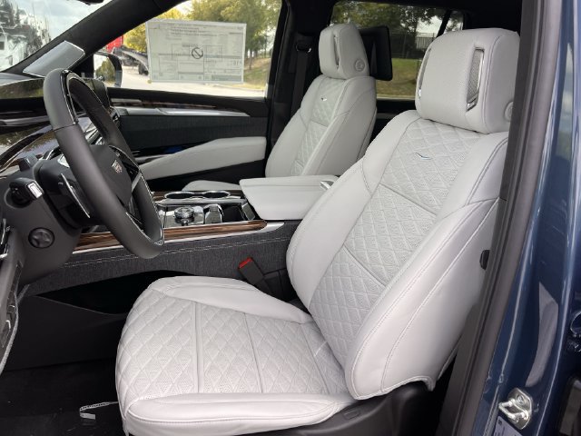 2027 Cadillac Escalade Platinum Sport - Photo 21
