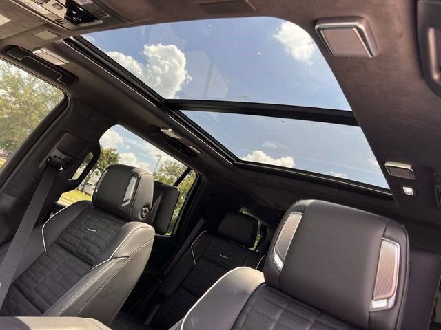 2026 Cadillac Escalade Platinum Sport - Photo 18