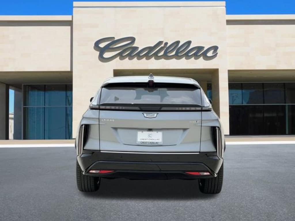 New 2025 CADILLAC LYRIQ Luxury 1 SUV