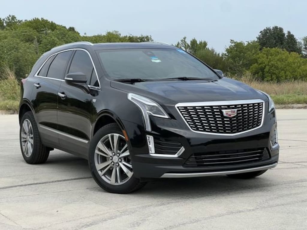 New 2025 CADILLAC XT5 Premium Luxury SUV