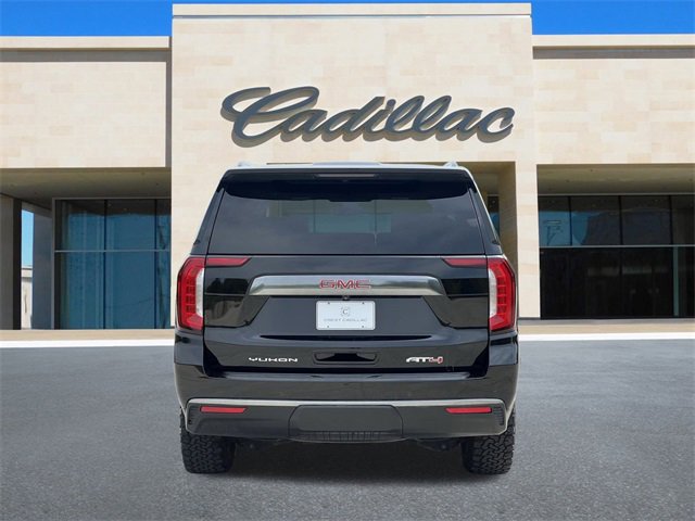 2021 Gmc Yukon AT4 photo 3