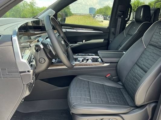 2026 Cadillac Escalade Platinum Sport - Photo 18