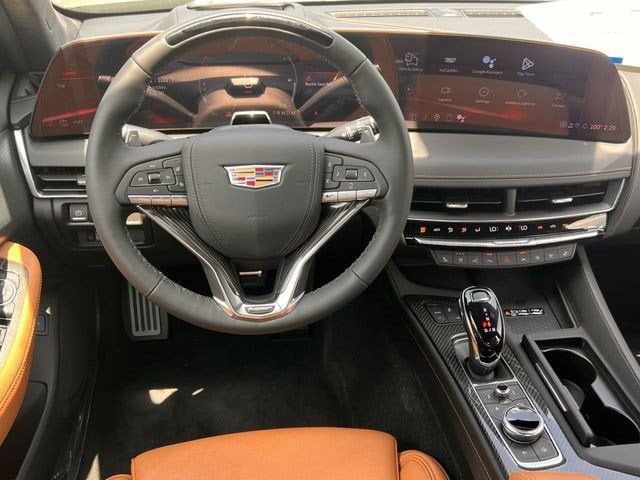 2026 Cadillac CT5 V-Series - Photo 11