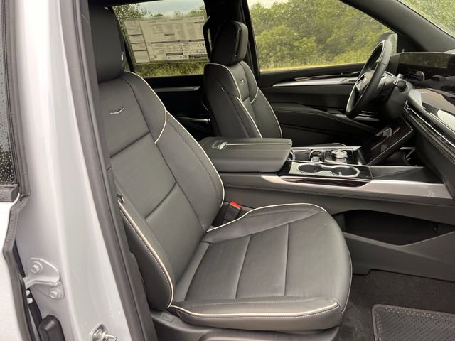 2026 Cadillac Escalade Sport - Photo 23