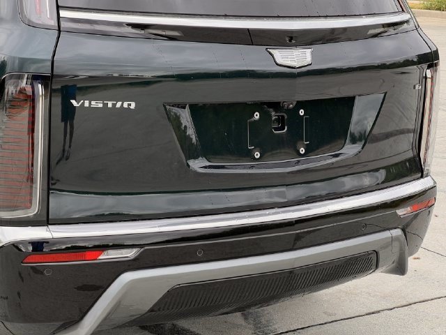 2027 Cadillac VISTIQ Luxury - Photo 6