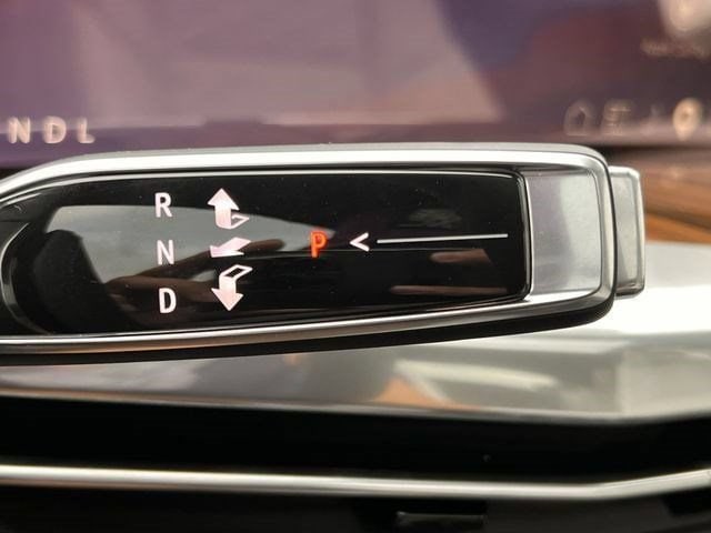 2026 Cadillac Escalade Platinum Sport - Photo 17