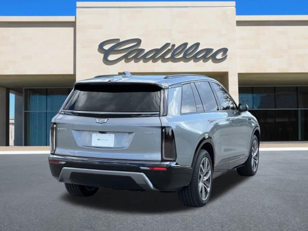 Used 2026 CADILLAC Vistiq Sport SUV