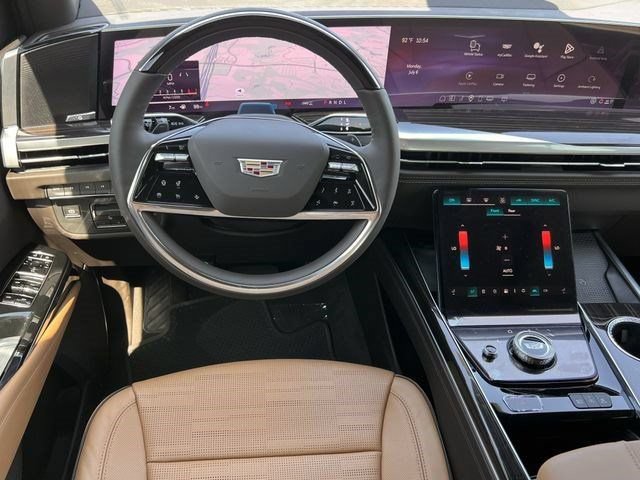 2026 Cadillac Escalade Luxury - Photo 11