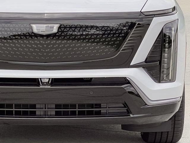 2027 Cadillac VISTIQ Sport - Photo 8