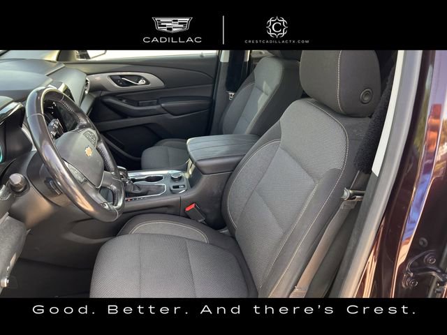 Used 2018 Black Currant Metallic Chevrolet LT Cloth image 19