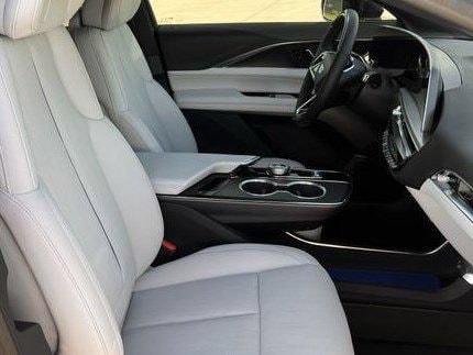 2026 Cadillac LYRIQ Luxury - Photo 22