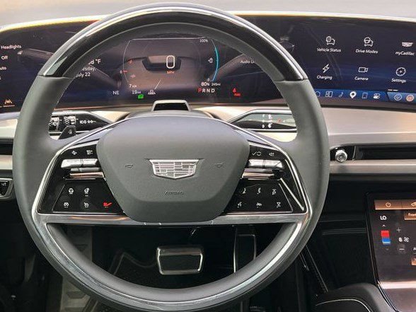2027 Cadillac VISTIQ Luxury - Photo 11