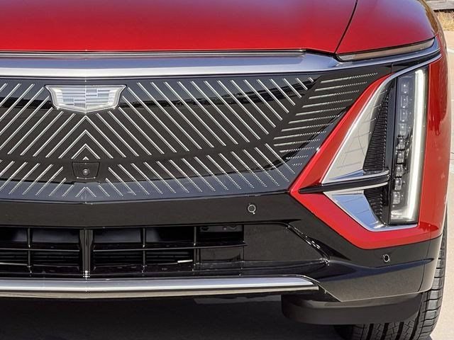 2027 Cadillac LYRIQ Luxury - Photo 8