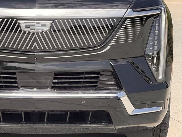 2026 Cadillac Escalade IQ Luxury - Photo 9
