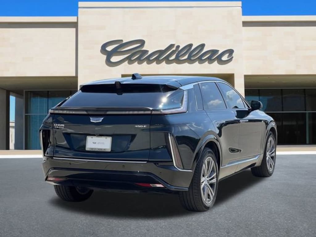 Certified 2024 CADILLAC Lyriq Luxury 1 SUV