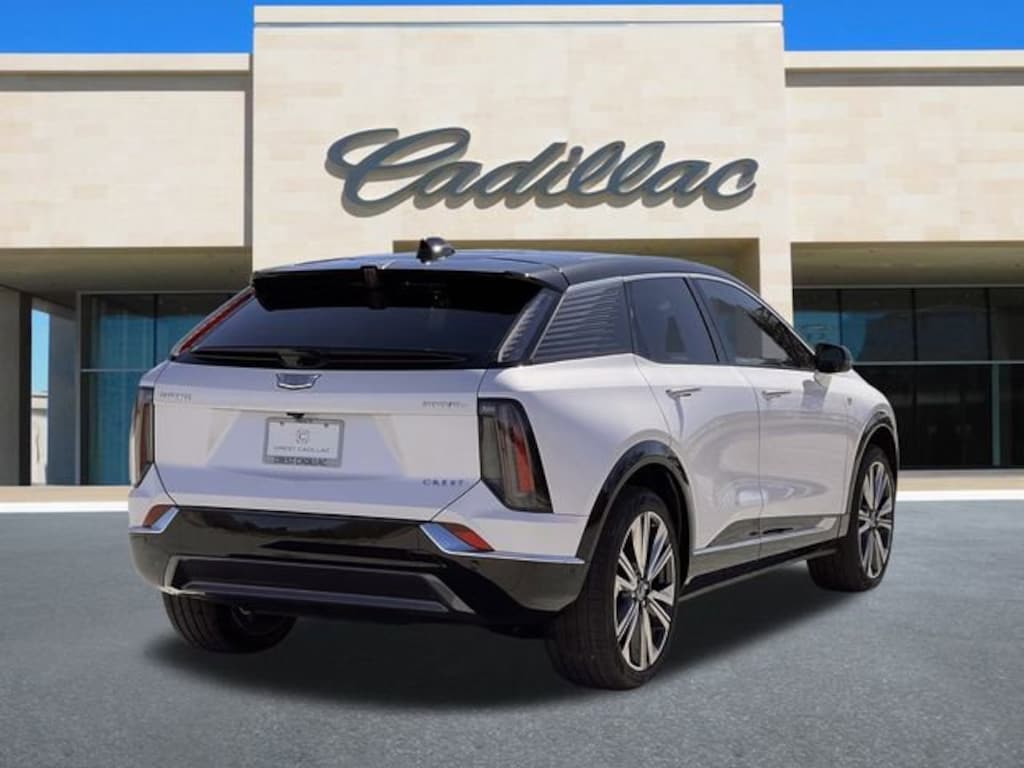 New 2025 CADILLAC OPTIQ Luxury 2 SUV