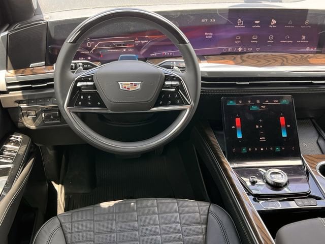 2026 Cadillac Escalade Platinum Sport - Photo 10