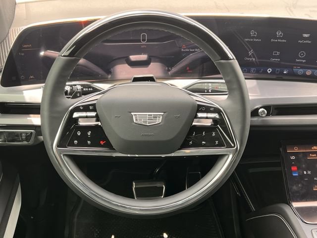 2027 Cadillac VISTIQ Sport - Photo 11