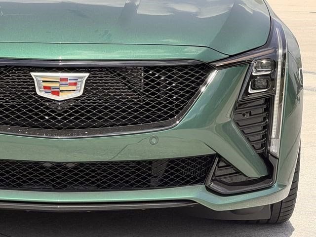 2026 Cadillac CT5 V-Series - Photo 8