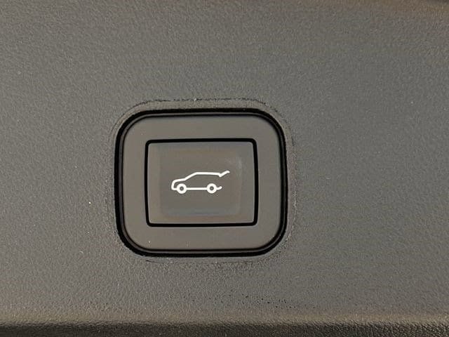 2026 Cadillac LYRIQ V Premium - Photo 26