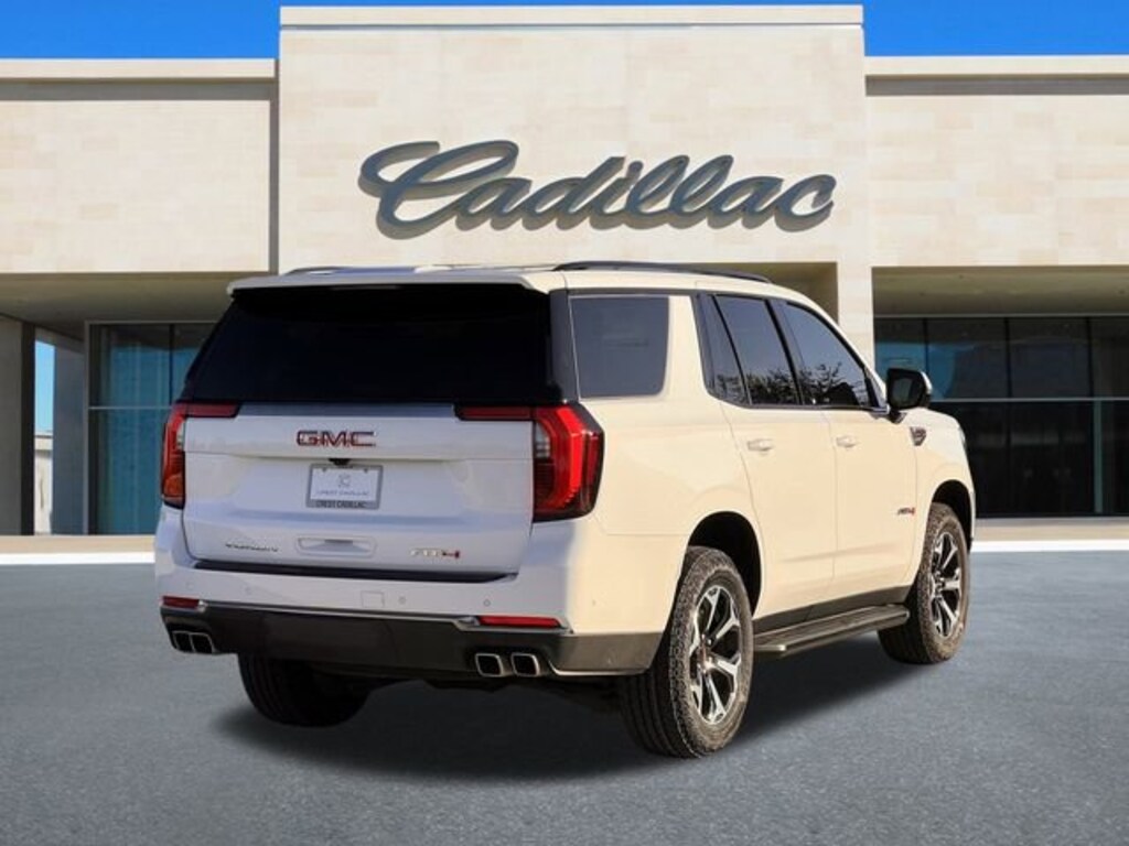 Used 2025 GMC Yukon AT4 SUV