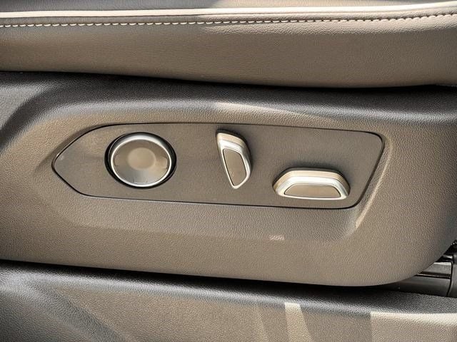 2026 Cadillac Escalade Sport - Photo 24