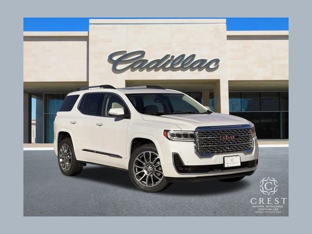 2023 GMC Acadia Denali's photo
