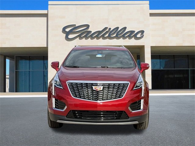 2025 Cadillac XT5 Premium Luxury photo 2