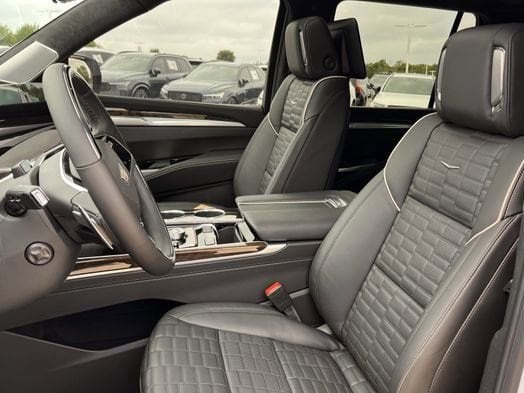 2026 Cadillac Escalade Platinum Sport - Photo 21