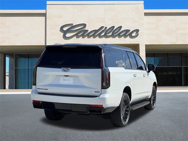 2023 Cadillac Escalade ESV Premium Luxury photo 2